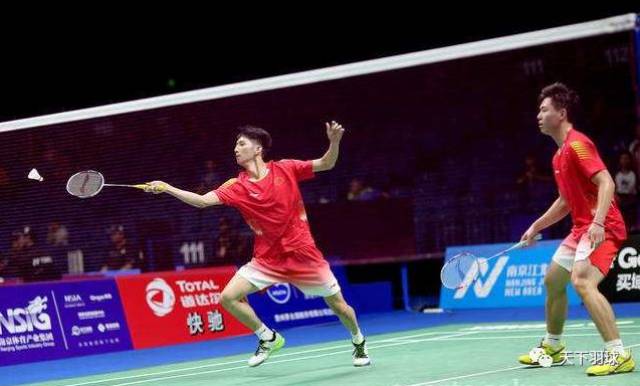 果断出手 果断出手