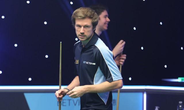 也是对足球 也是对足球