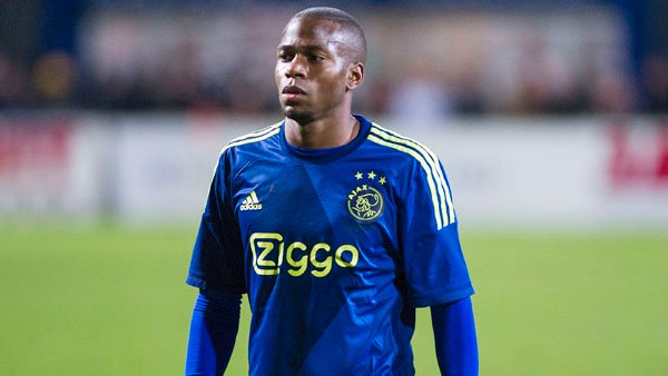 出生在一个 出生在一个