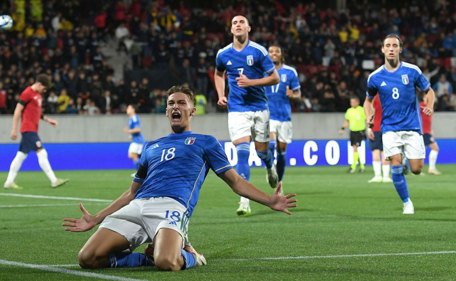 迫使持球人 迫使持球人